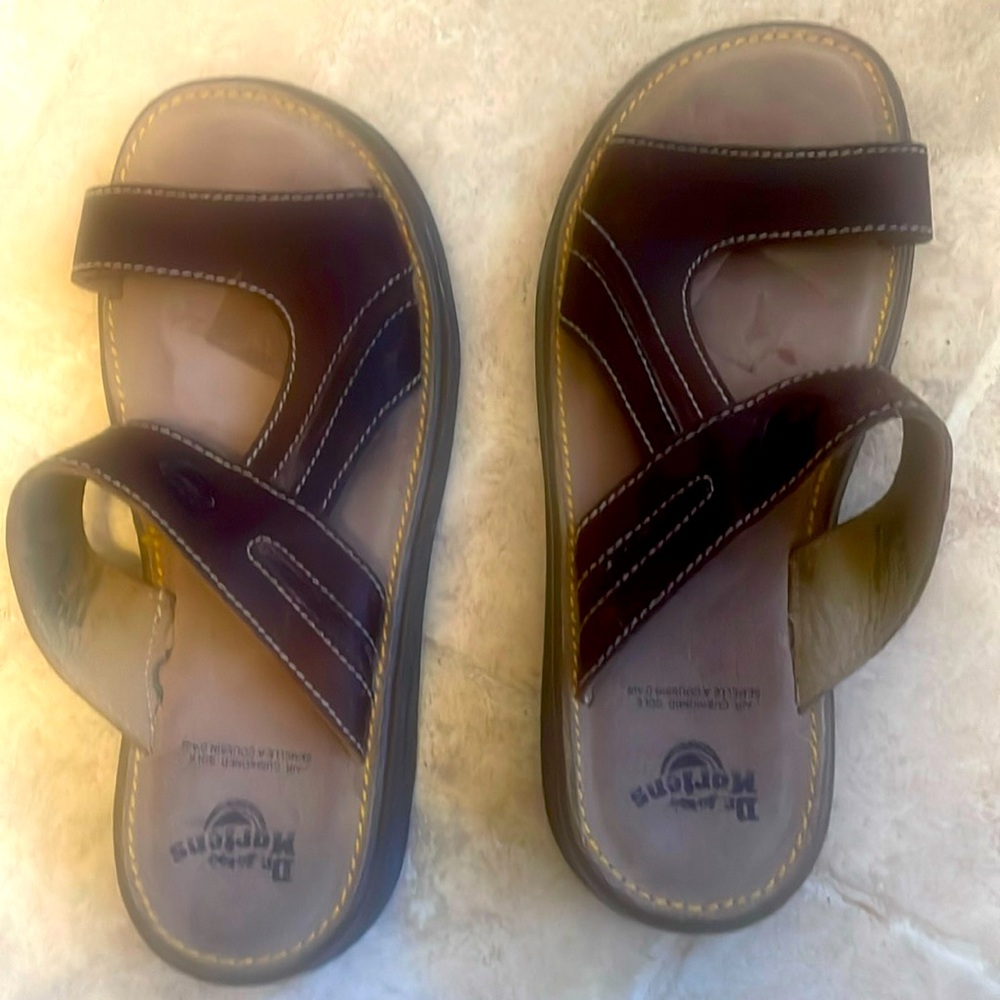 Women's Dr Martens Leather slip on Sandals size 6